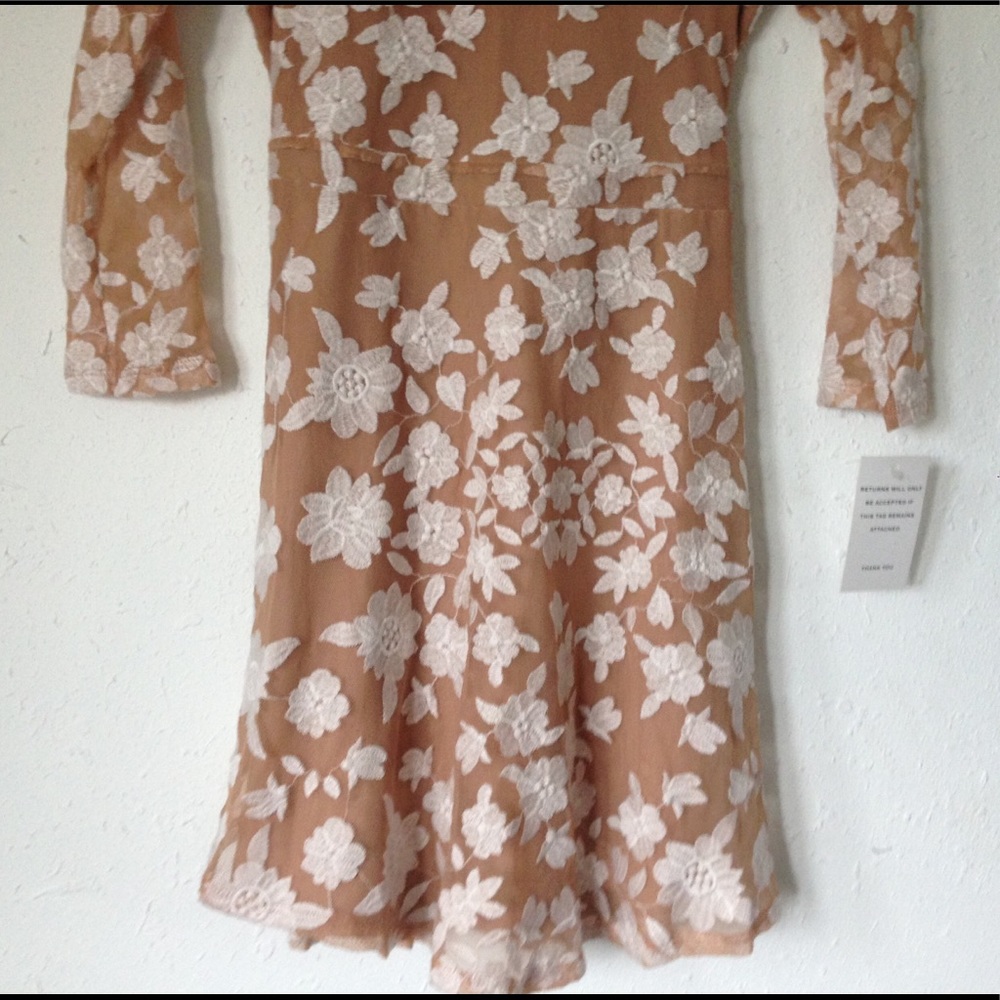NWT For Love and Lemons Temecula Mini Dress Nude M - Picture 4 of 8